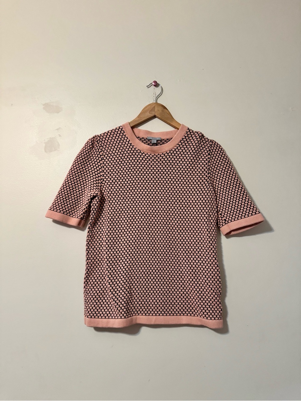 COS Jacquard Knit Short Sleeve Shirt Blouse Top Pink Black Medium